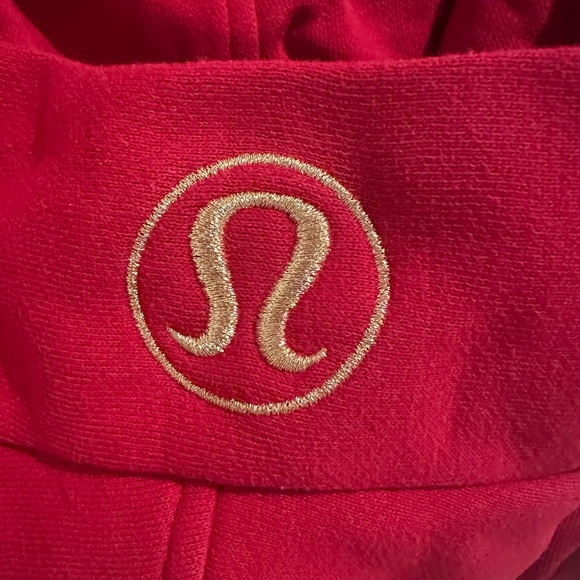Lululemon Scuba Red Oversized Half-Zip Hoodie - Picture 5 of 6
